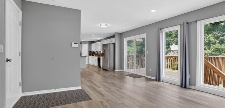 724 N Plum Rose Drive, Liberty, MO 64068