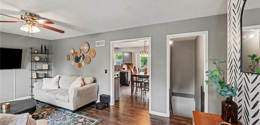 704 Woodson Street, Kearney, MO 64060
