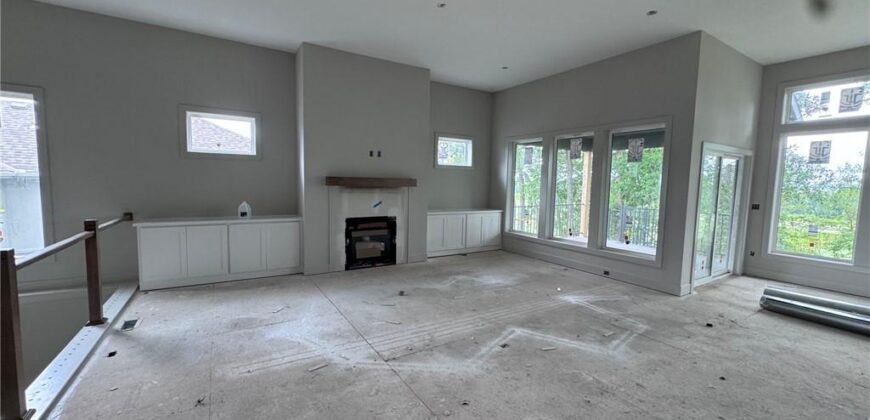 1945 Longview Drive, Liberty, MO 64068
