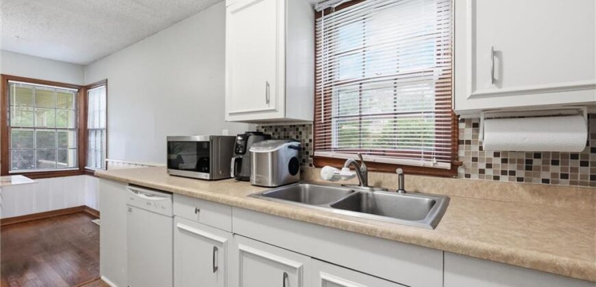 3815 NE 51st Terrace, Kansas City, MO 64119