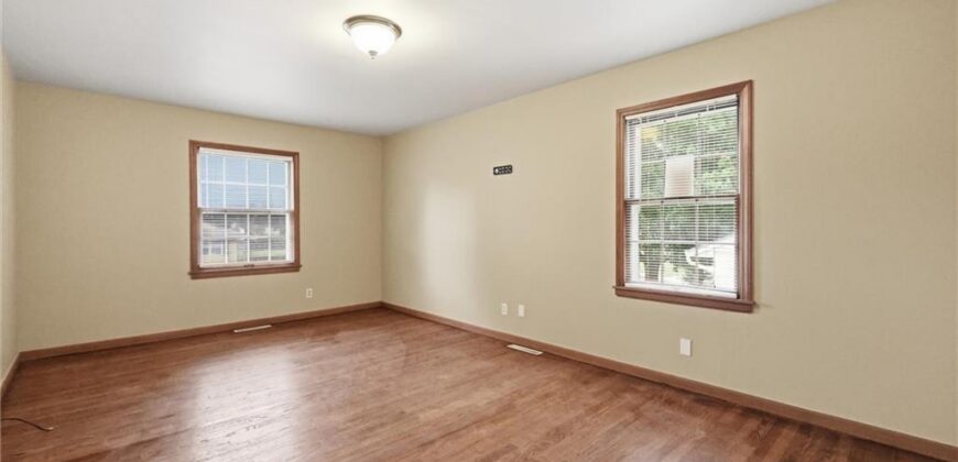 3815 NE 51st Terrace, Kansas City, MO 64119