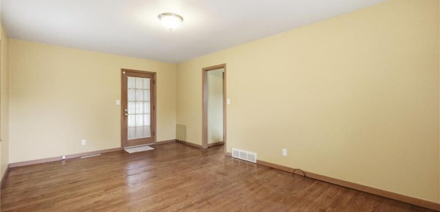 3815 NE 51st Terrace, Kansas City, MO 64119