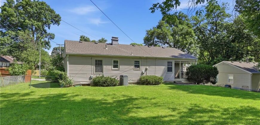 3815 NE 51st Terrace, Kansas City, MO 64119