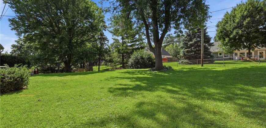 3815 NE 51st Terrace, Kansas City, MO 64119