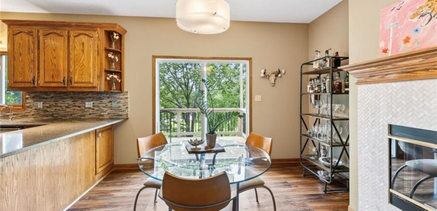 7608 NW Roberts Road, Weatherby Lake, MO 64152