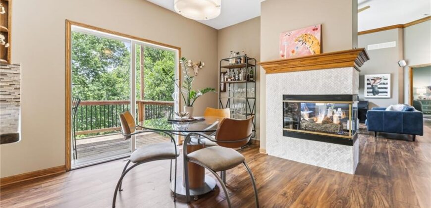 7608 NW Roberts Road, Weatherby Lake, MO 64152