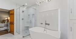 7608 NW Roberts Road, Weatherby Lake, MO 64152