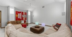 7608 NW Roberts Road, Weatherby Lake, MO 64152