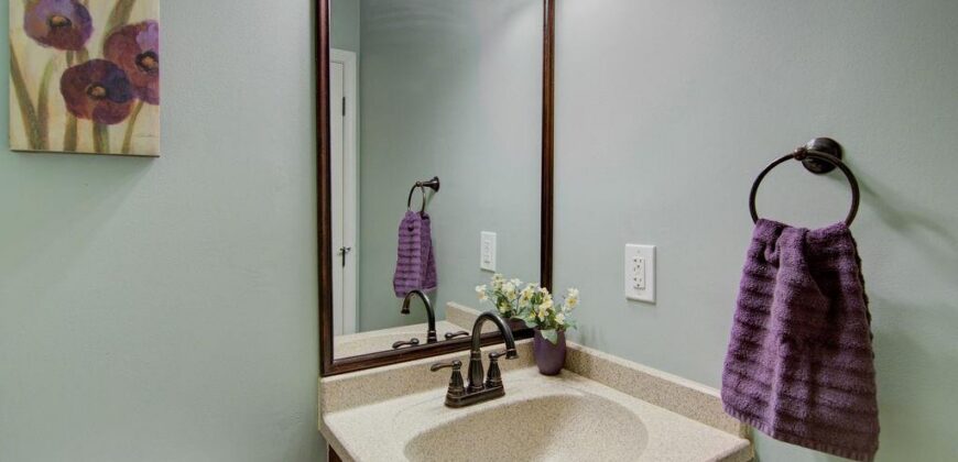 1108 NW 71st Court, Kansas City, MO 64118