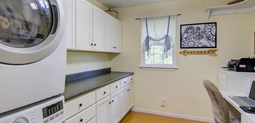 1108 NW 71st Court, Kansas City, MO 64118
