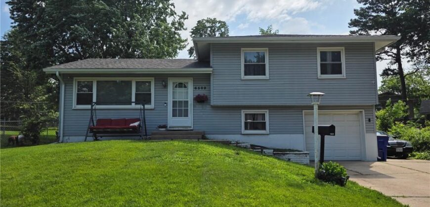 6509 N Bellefontaine Avenue, Gladstone, MO 64119