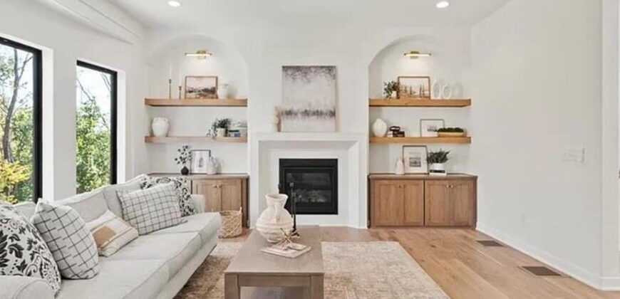 4749 NW Sienna Ridge, Riverside, MO 64150