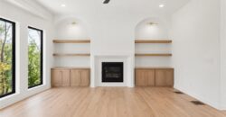 5695 Thousand Oaks Drive, Parkville, MO 64152