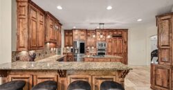 6104 Timberidge Court, Parkville, MO 64152
