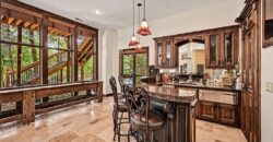 6104 Timberidge Court, Parkville, MO 64152