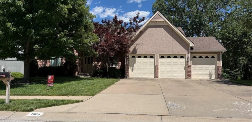 7809 N Revere Drive, Kansas City, MO 64151