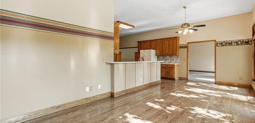 7809 N Revere Drive, Kansas City, MO 64151