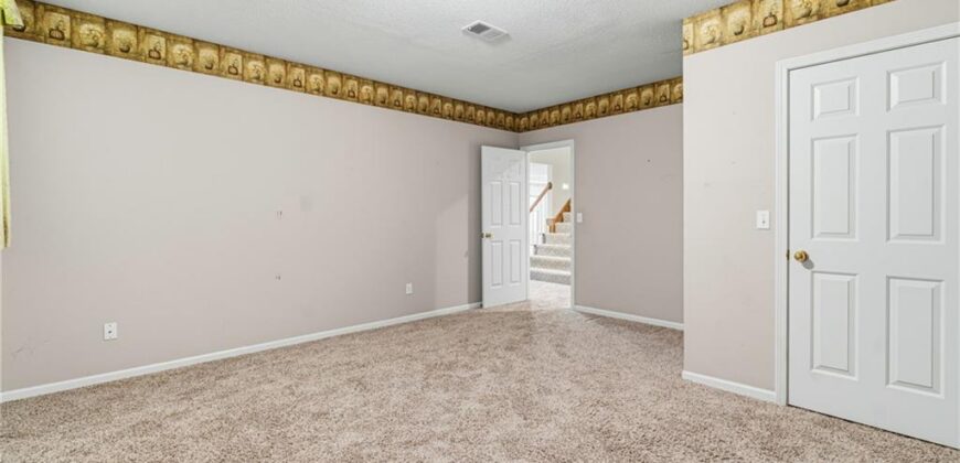 7809 N Revere Drive, Kansas City, MO 64151