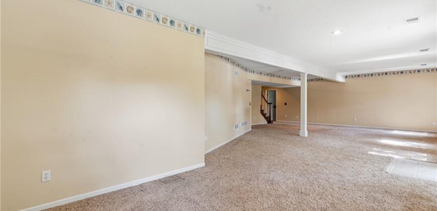 7809 N Revere Drive, Kansas City, MO 64151
