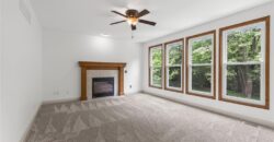 9027 N Manning Avenue, Kansas City, MO 64157