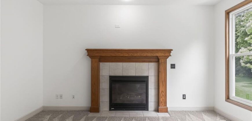 9027 N Manning Avenue, Kansas City, MO 64157