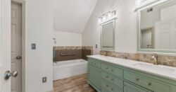 9027 N Manning Avenue, Kansas City, MO 64157