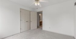 9027 N Manning Avenue, Kansas City, MO 64157