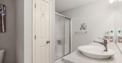 2305 NE 68th Street, Gladstone, MO 64118
