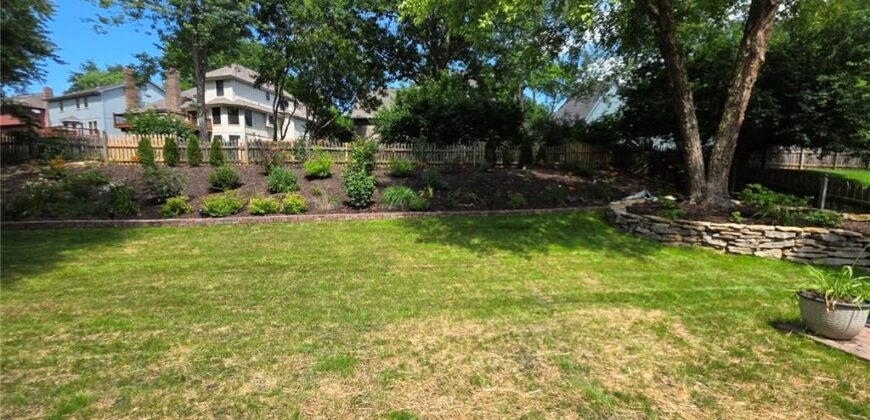 608 Butternut Lane, Liberty, MO 64068