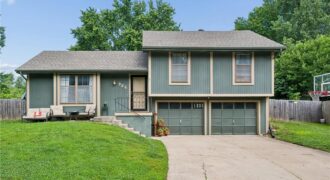 906 Shiloh Court, Liberty, MO 64068