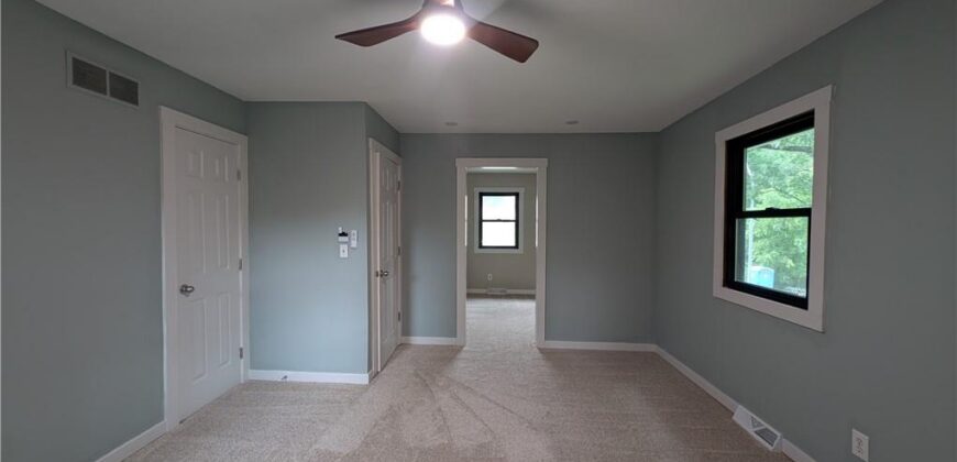 7716 NW 69th Terrace, Kansas City, MO 64152