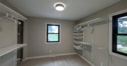 7716 NW 69th Terrace, Kansas City, MO 64152