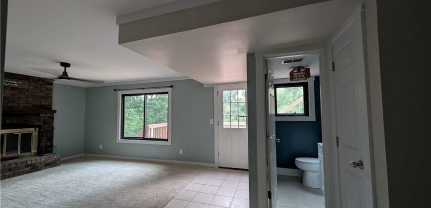 7716 NW 69th Terrace, Kansas City, MO 64152