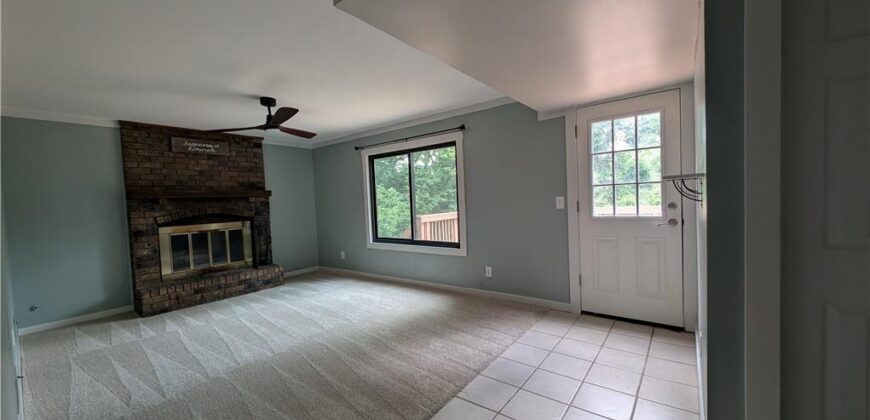 7716 NW 69th Terrace, Kansas City, MO 64152