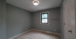 7716 NW 69th Terrace, Kansas City, MO 64152