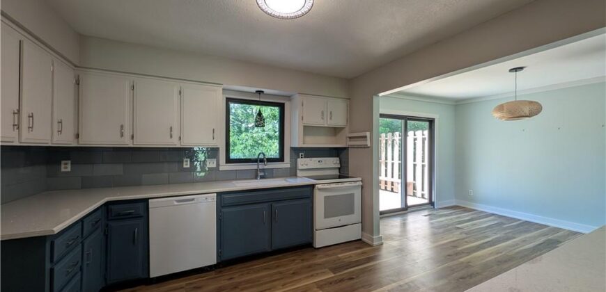 7716 NW 69th Terrace, Kansas City, MO 64152