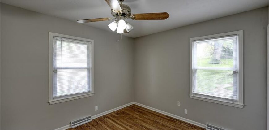 3535 N CHELSEA Avenue, Kansas City, MO 64117
