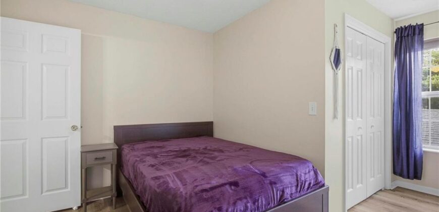 2405 NE 68th Street, Gladstone, MO 64118
