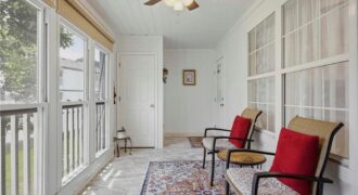 2405 NE 68th Street, Gladstone, MO 64118
