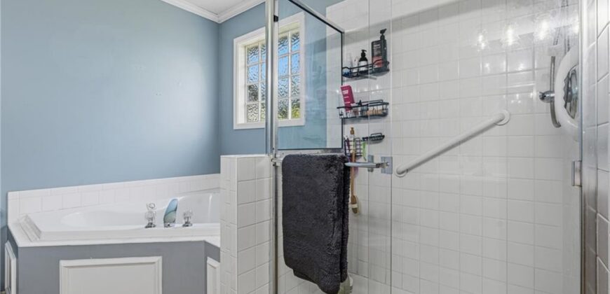 8508 NE 109th Street, Kansas City, MO 64157