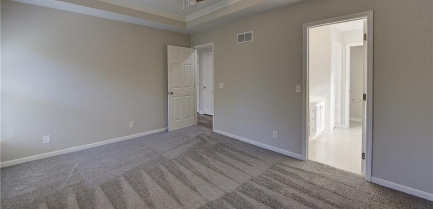 1721 Collins Drive, Platte City, MO 64079