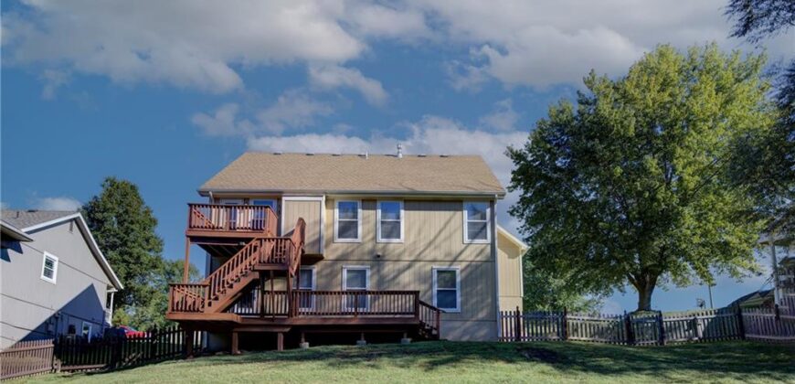 1721 Collins Drive, Platte City, MO 64079
