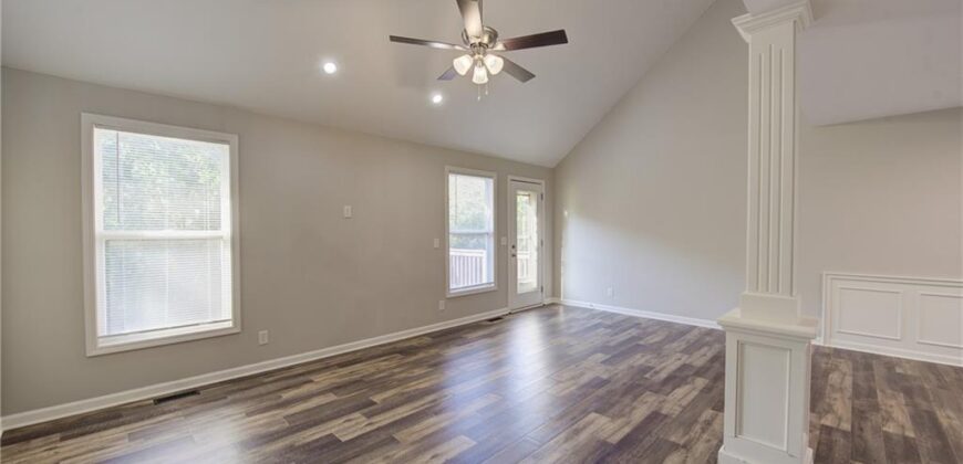 1721 Collins Drive, Platte City, MO 64079