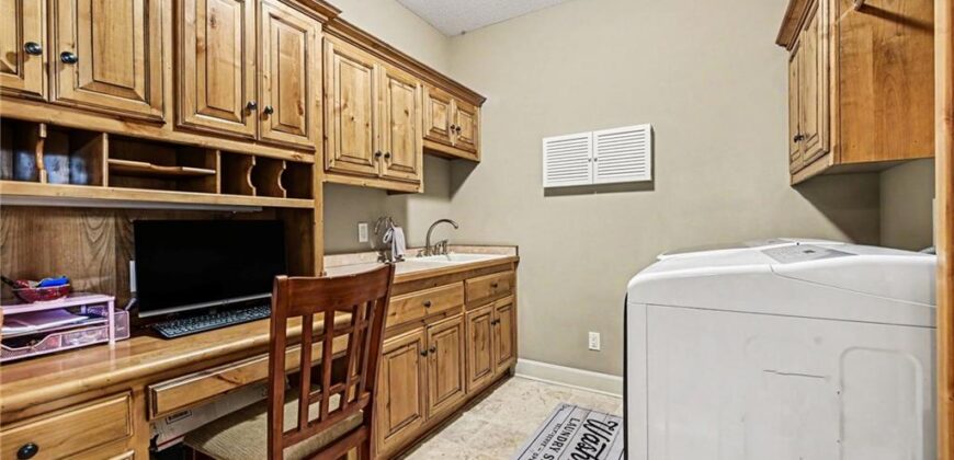 6626 NE 134th Terrace, Smithville, MO 64089