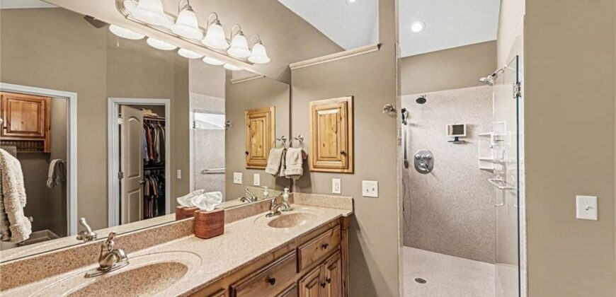 6626 NE 134th Terrace, Smithville, MO 64089