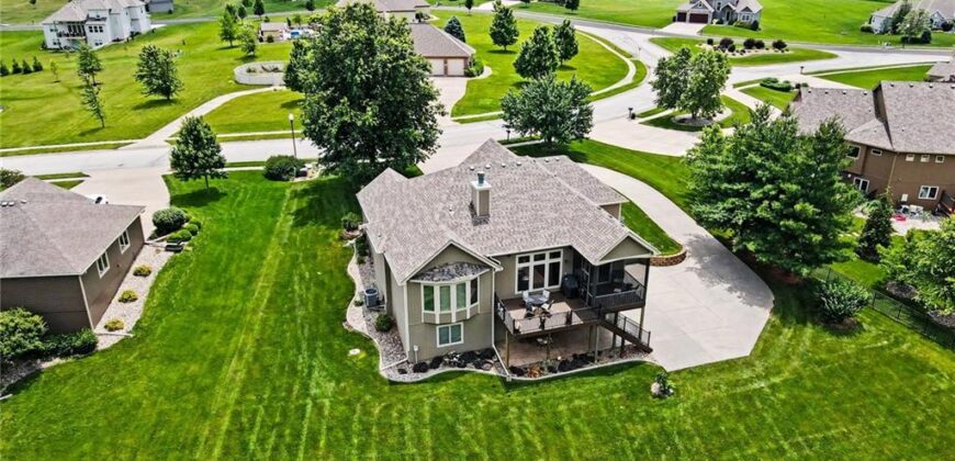 6626 NE 134th Terrace, Smithville, MO 64089