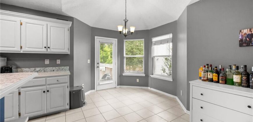 1915 NW 79th Street, Kansas City, MO 64151