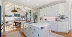 1425 Woodbury Drive, Liberty, MO 64068