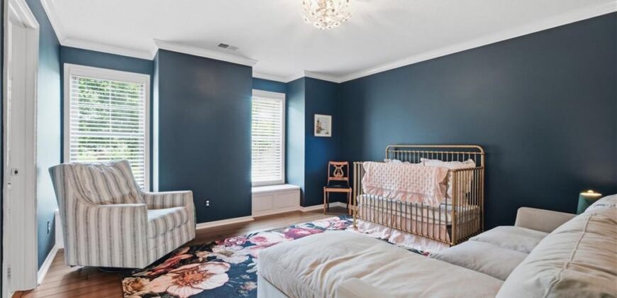 1425 Woodbury Drive, Liberty, MO 64068