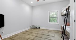 1425 Woodbury Drive, Liberty, MO 64068
